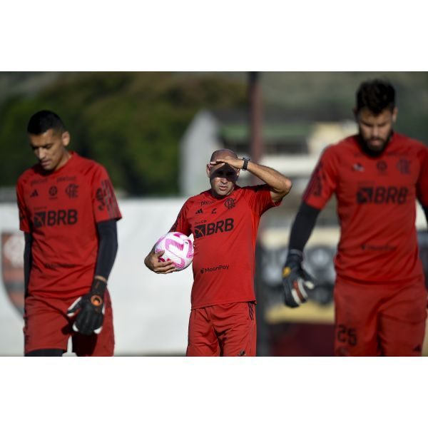 Com os Goleiros Santos e Matheus 2023