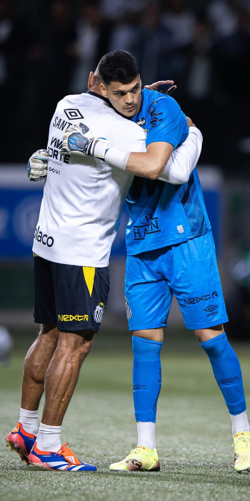 Com goleiro “Gabriel Brazão 2025.”